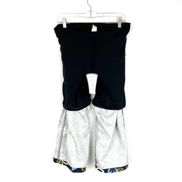 PrAna Hawaiian Print Pants Medium - Picture 9 of 12